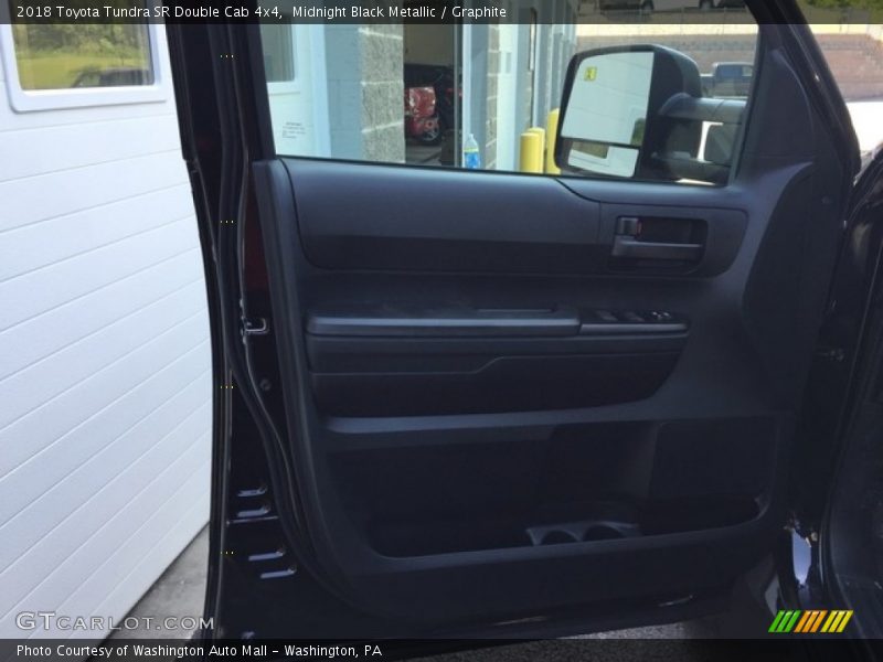 Midnight Black Metallic / Graphite 2018 Toyota Tundra SR Double Cab 4x4