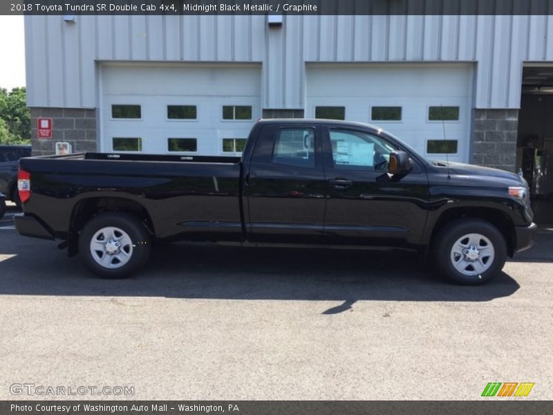 Midnight Black Metallic / Graphite 2018 Toyota Tundra SR Double Cab 4x4