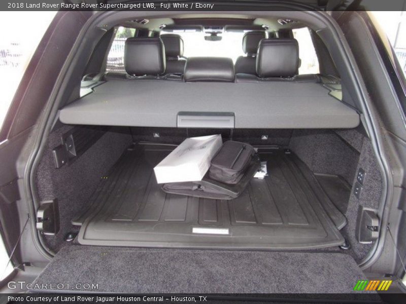 Fuji White / Ebony 2018 Land Rover Range Rover Supercharged LWB