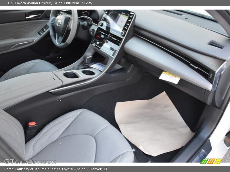 Wind Chill Pearl / Gray 2019 Toyota Avalon Limited