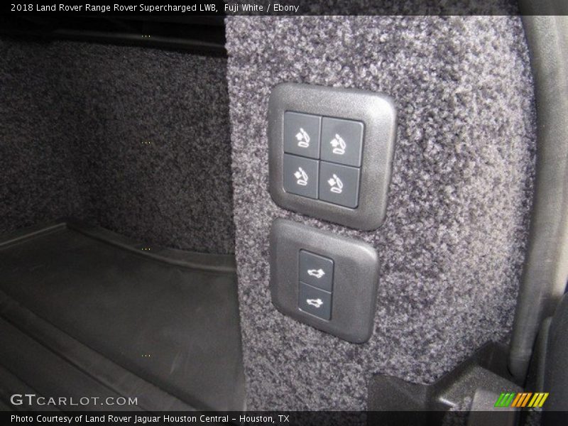 Fuji White / Ebony 2018 Land Rover Range Rover Supercharged LWB