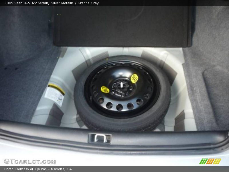 Silver Metallic / Granite Gray 2005 Saab 9-5 Arc Sedan