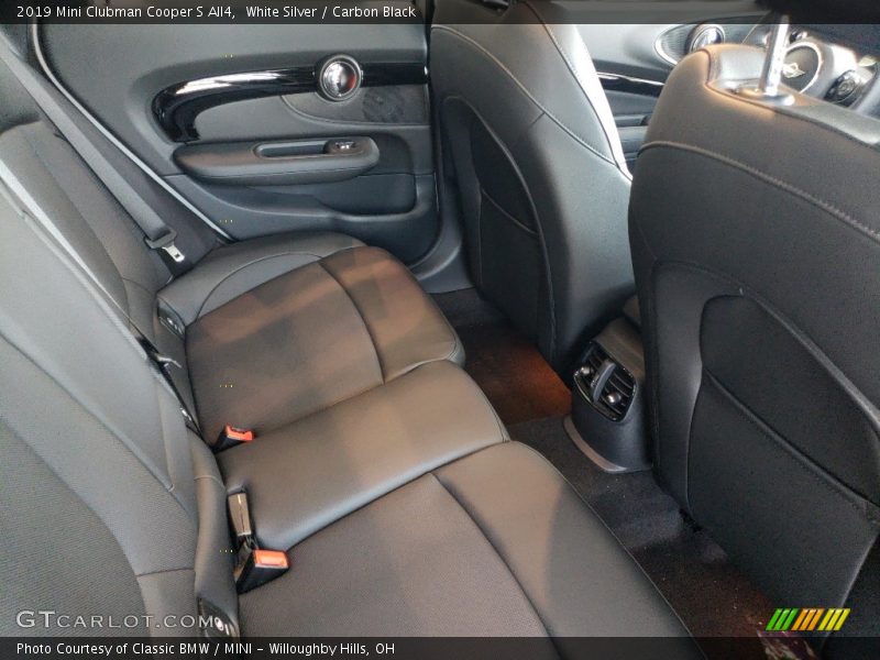 White Silver / Carbon Black 2019 Mini Clubman Cooper S All4