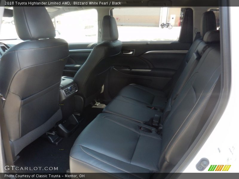 Blizzard White Pearl / Black 2018 Toyota Highlander Limited AWD