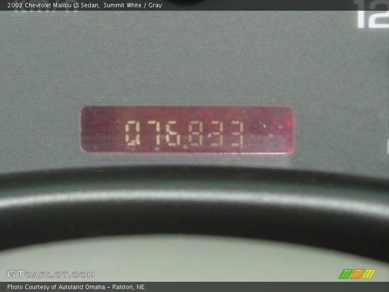 Summit White / Gray 2003 Chevrolet Malibu LS Sedan