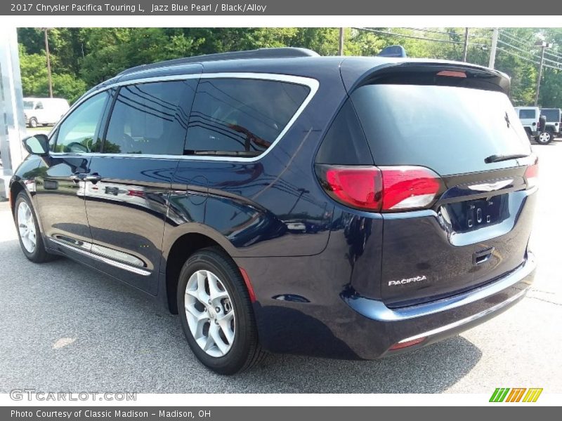 Jazz Blue Pearl / Black/Alloy 2017 Chrysler Pacifica Touring L