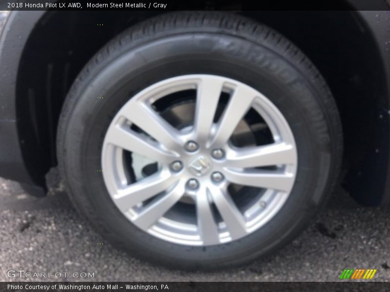 Modern Steel Metallic / Gray 2018 Honda Pilot LX AWD