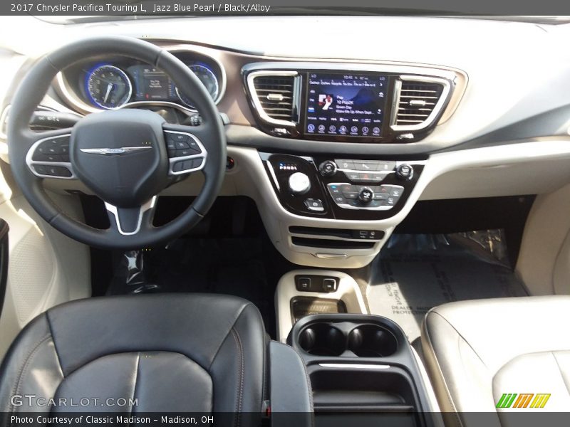 Jazz Blue Pearl / Black/Alloy 2017 Chrysler Pacifica Touring L