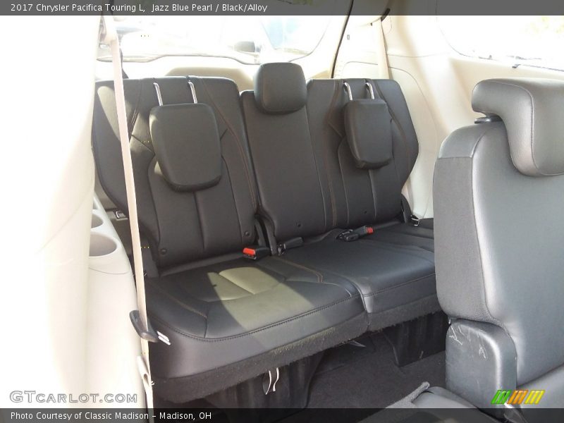 Jazz Blue Pearl / Black/Alloy 2017 Chrysler Pacifica Touring L