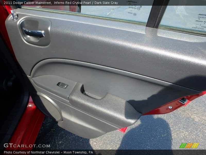 Inferno Red Crystal Pearl / Dark Slate Gray 2011 Dodge Caliber Mainstreet