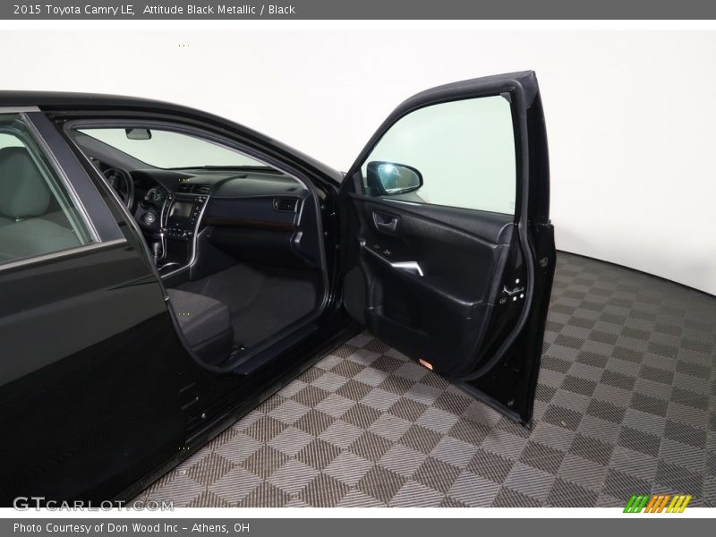 Attitude Black Metallic / Black 2015 Toyota Camry LE