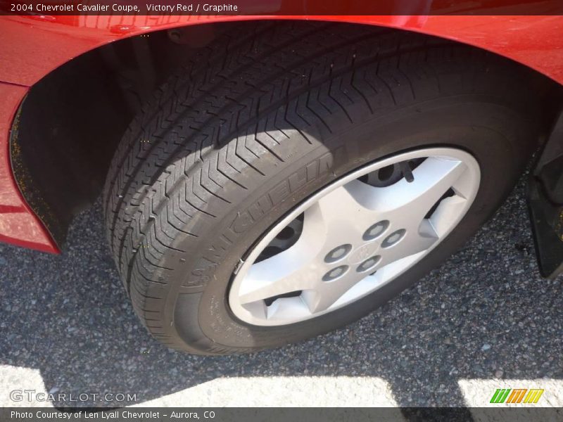 Victory Red / Graphite 2004 Chevrolet Cavalier Coupe