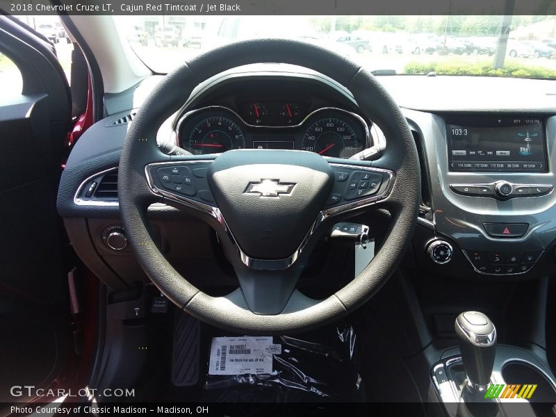 Cajun Red Tintcoat / Jet Black 2018 Chevrolet Cruze LT