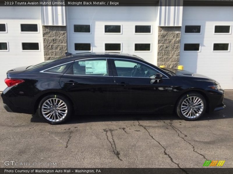  2019 Avalon Hybrid Limited Midnight Black Metallic