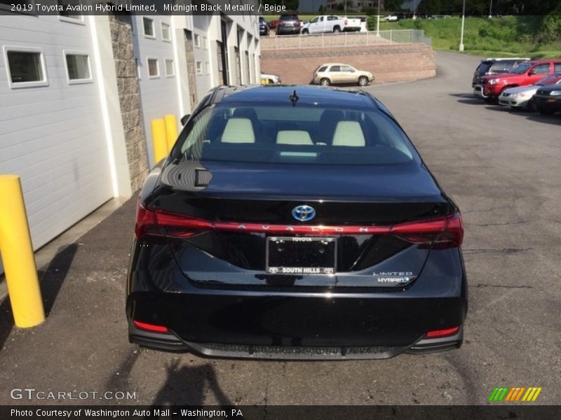Midnight Black Metallic / Beige 2019 Toyota Avalon Hybrid Limited