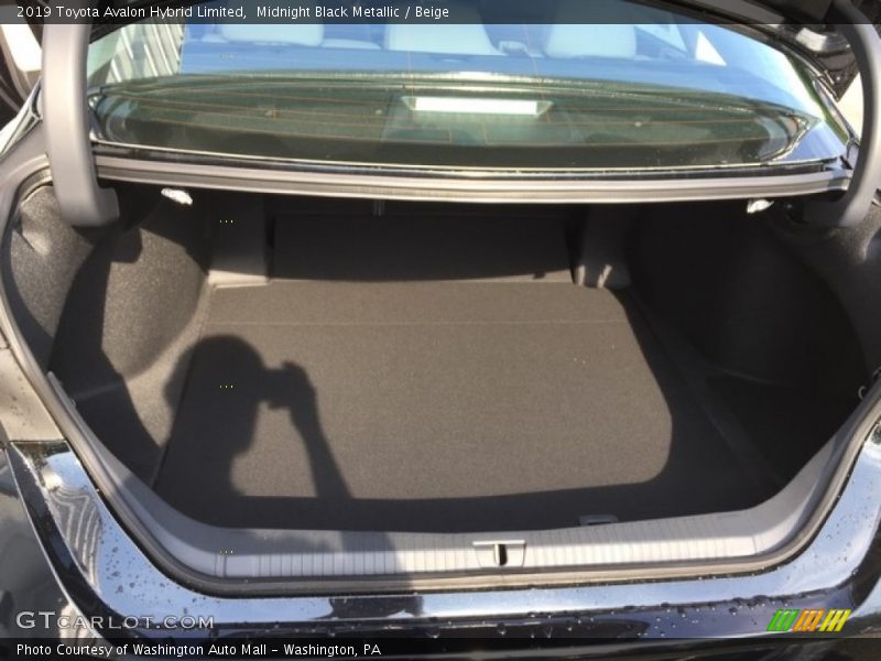Midnight Black Metallic / Beige 2019 Toyota Avalon Hybrid Limited