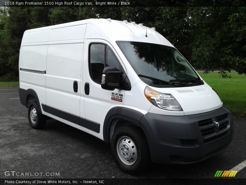 Bright White / Black 2018 Ram ProMaster 1500 High Roof Cargo Van