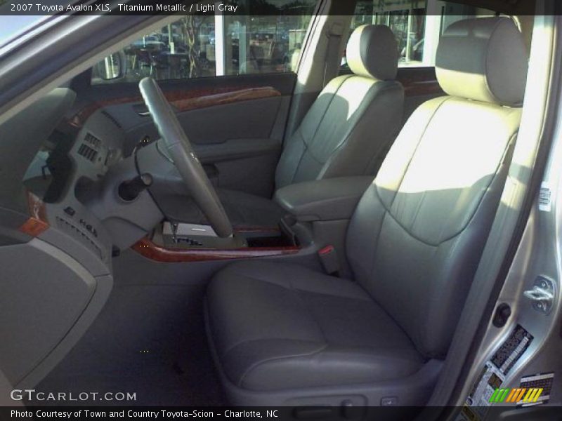 Titanium Metallic / Light Gray 2007 Toyota Avalon XLS