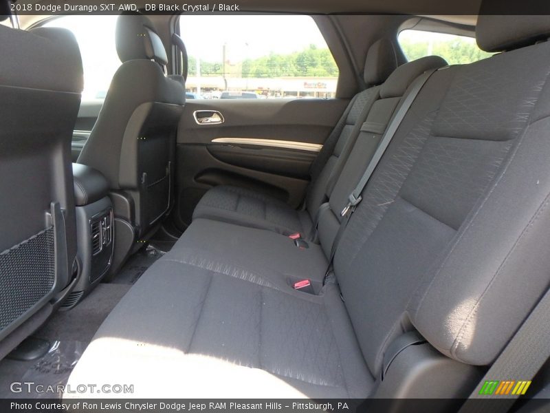 DB Black Crystal / Black 2018 Dodge Durango SXT AWD