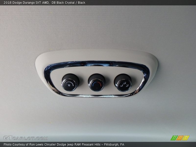 DB Black Crystal / Black 2018 Dodge Durango SXT AWD