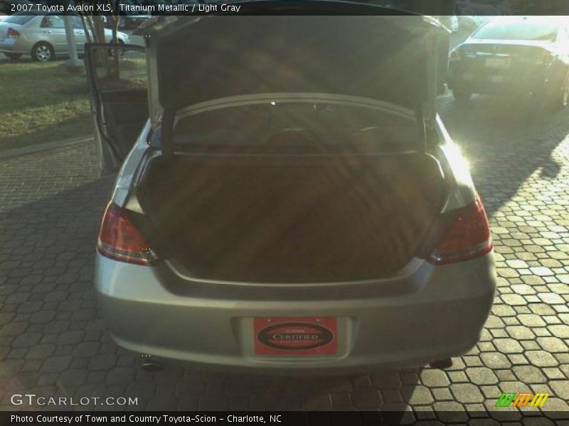 Titanium Metallic / Light Gray 2007 Toyota Avalon XLS
