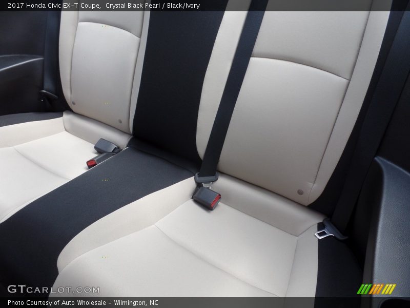 Crystal Black Pearl / Black/Ivory 2017 Honda Civic EX-T Coupe