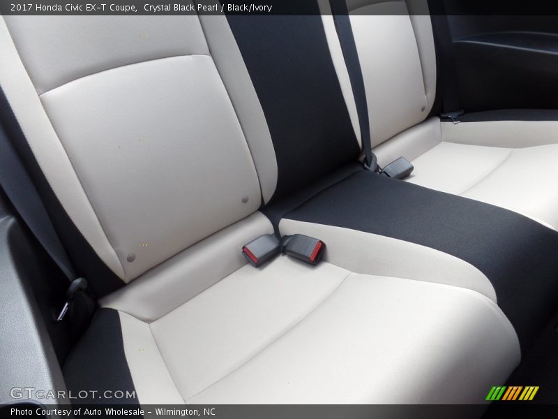 Crystal Black Pearl / Black/Ivory 2017 Honda Civic EX-T Coupe