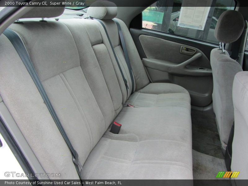 Super White / Gray 2000 Toyota Camry CE