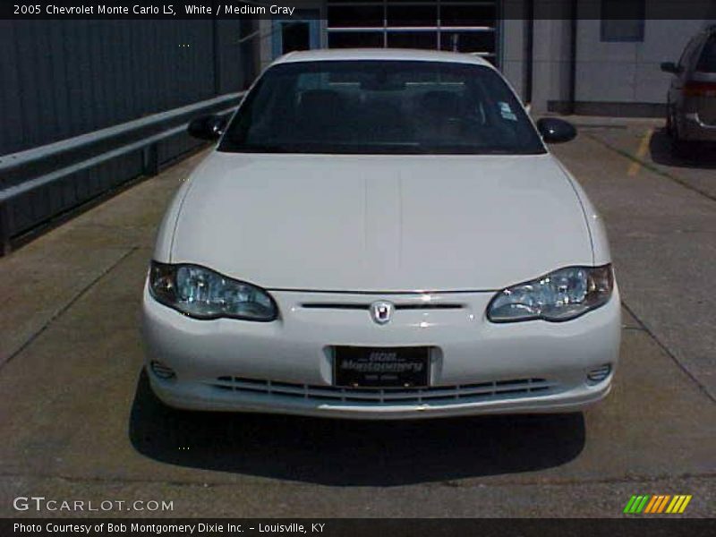 White / Medium Gray 2005 Chevrolet Monte Carlo LS