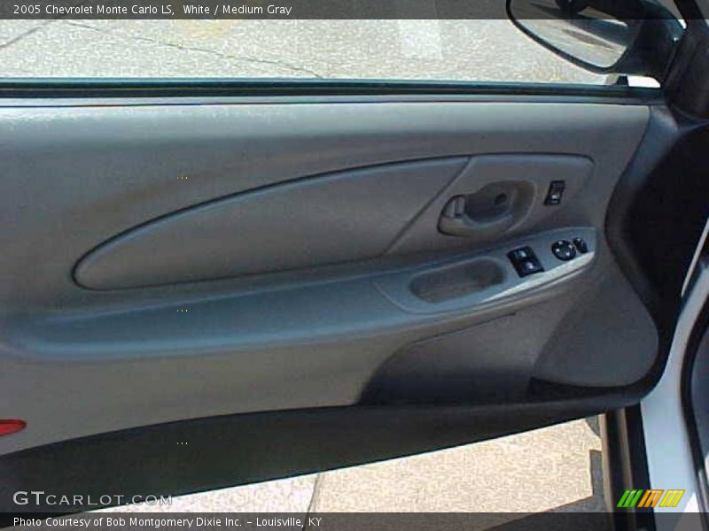 White / Medium Gray 2005 Chevrolet Monte Carlo LS