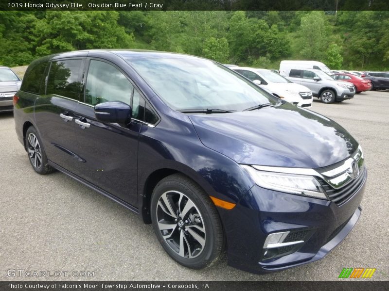 Front 3/4 View of 2019 Odyssey Elite