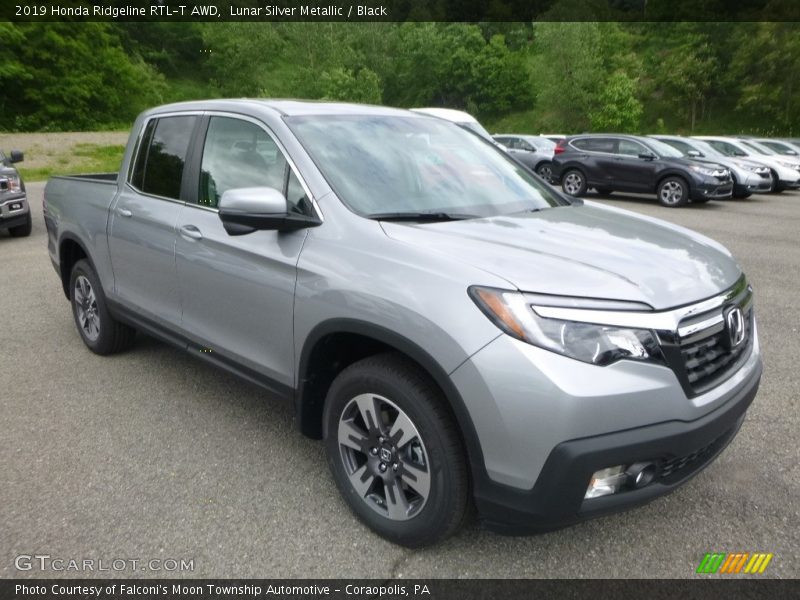 Front 3/4 View of 2019 Ridgeline RTL-T AWD