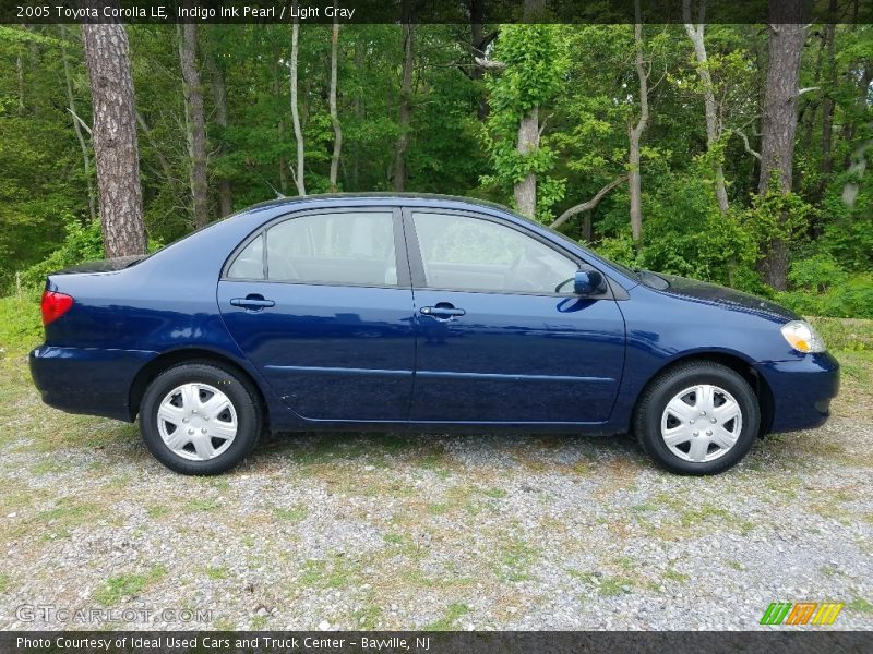 Indigo Ink Pearl / Light Gray 2005 Toyota Corolla LE