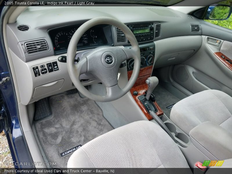 Indigo Ink Pearl / Light Gray 2005 Toyota Corolla LE