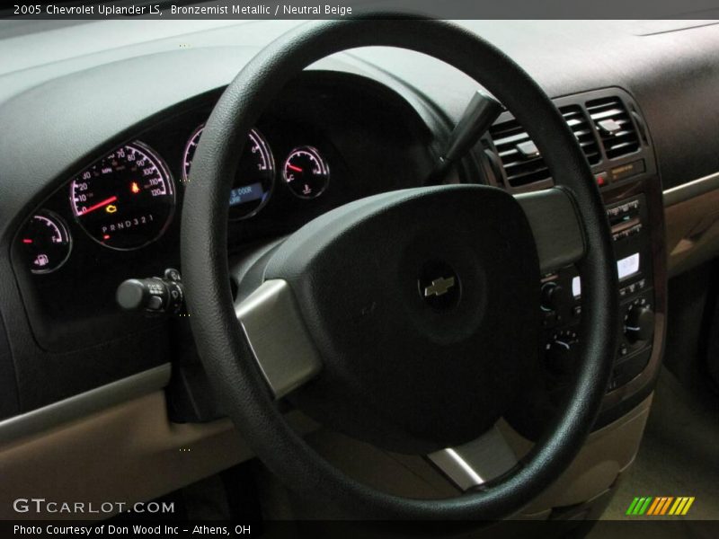 Bronzemist Metallic / Neutral Beige 2005 Chevrolet Uplander LS