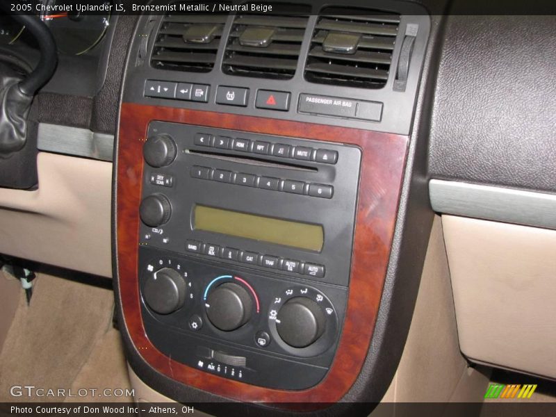 Bronzemist Metallic / Neutral Beige 2005 Chevrolet Uplander LS