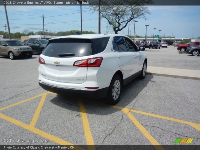 Summit White / Jet Black 2018 Chevrolet Equinox LT AWD