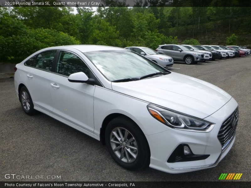Quartz White Pearl / Gray 2018 Hyundai Sonata SE