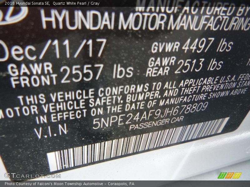Quartz White Pearl / Gray 2018 Hyundai Sonata SE
