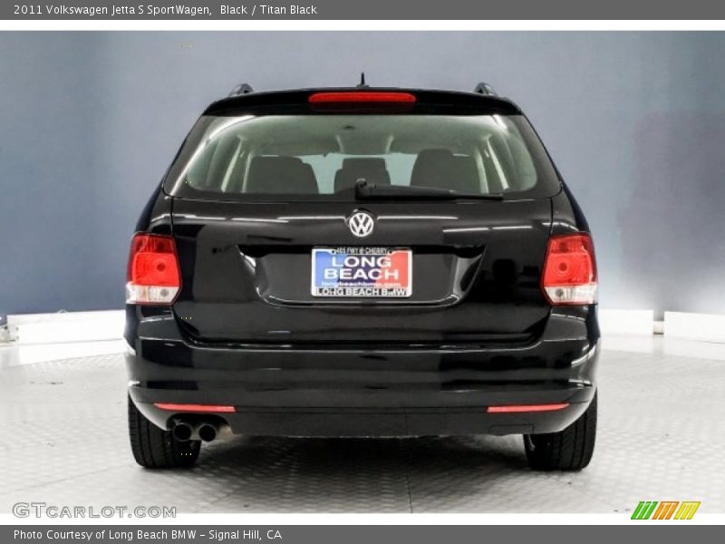 Black / Titan Black 2011 Volkswagen Jetta S SportWagen