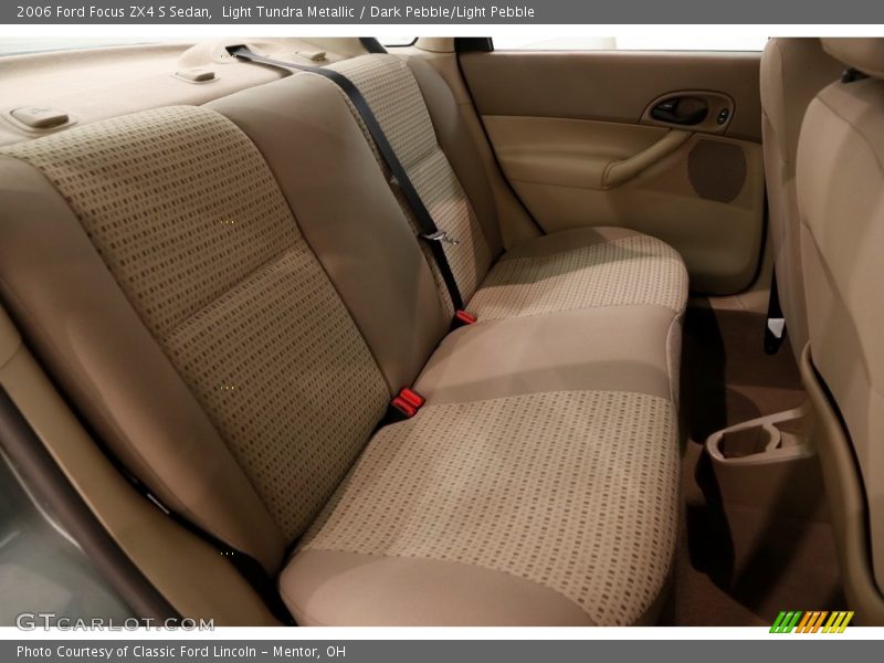 Light Tundra Metallic / Dark Pebble/Light Pebble 2006 Ford Focus ZX4 S Sedan
