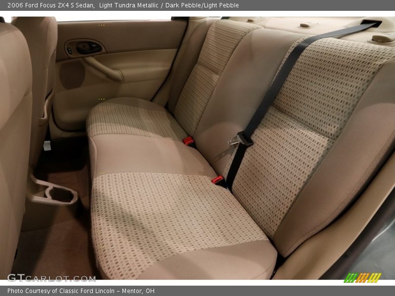 Light Tundra Metallic / Dark Pebble/Light Pebble 2006 Ford Focus ZX4 S Sedan