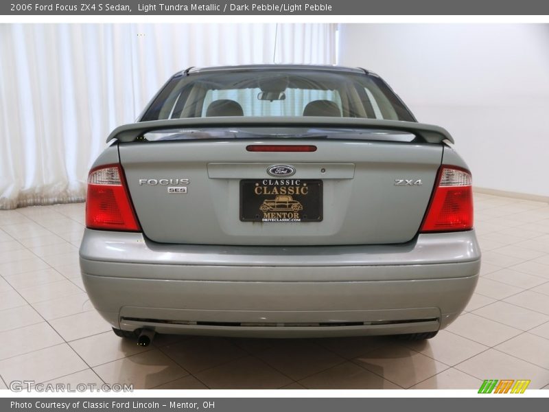 Light Tundra Metallic / Dark Pebble/Light Pebble 2006 Ford Focus ZX4 S Sedan