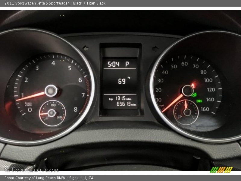 Black / Titan Black 2011 Volkswagen Jetta S SportWagen