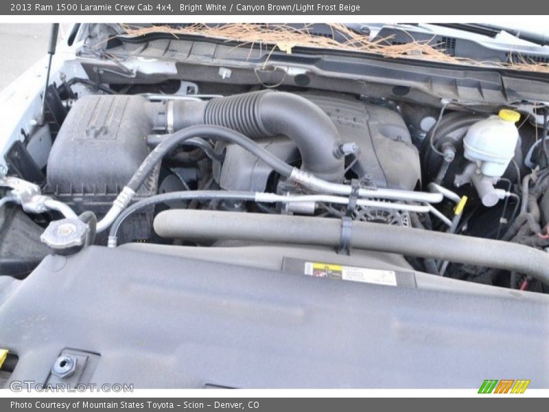 Bright White / Canyon Brown/Light Frost Beige 2013 Ram 1500 Laramie Crew Cab 4x4