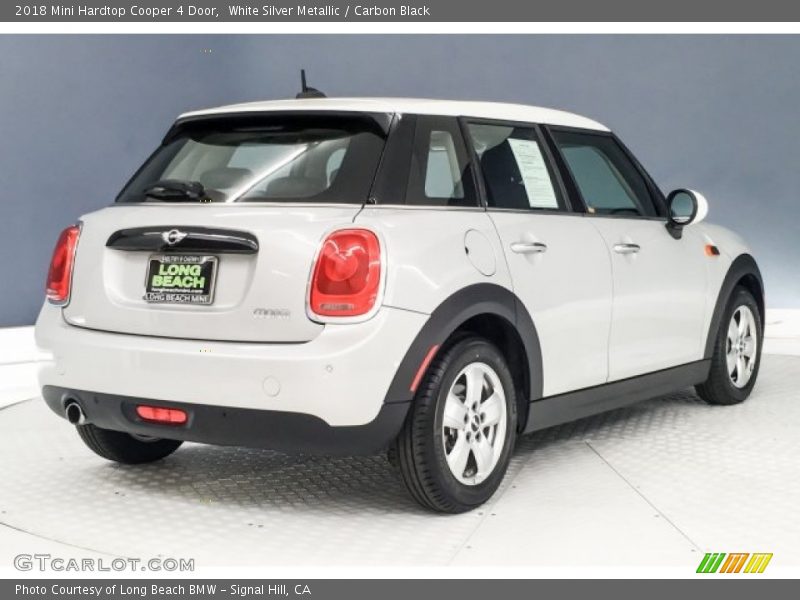 White Silver Metallic / Carbon Black 2018 Mini Hardtop Cooper 4 Door