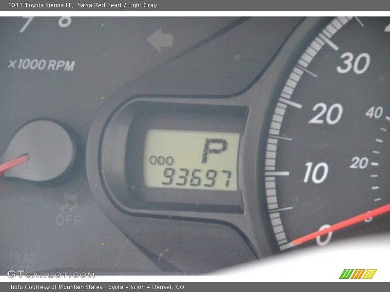 Salsa Red Pearl / Light Gray 2011 Toyota Sienna LE