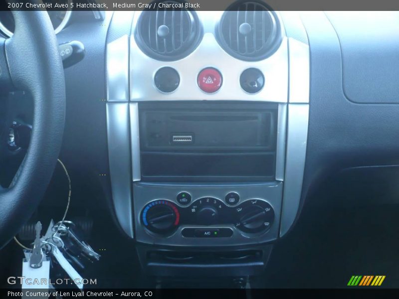 Medium Gray / Charcoal Black 2007 Chevrolet Aveo 5 Hatchback