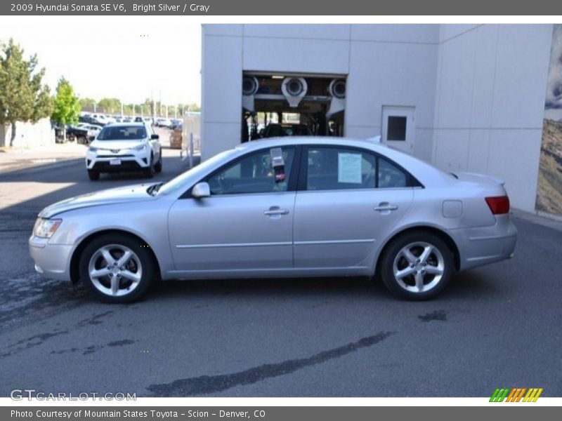 Bright Silver / Gray 2009 Hyundai Sonata SE V6