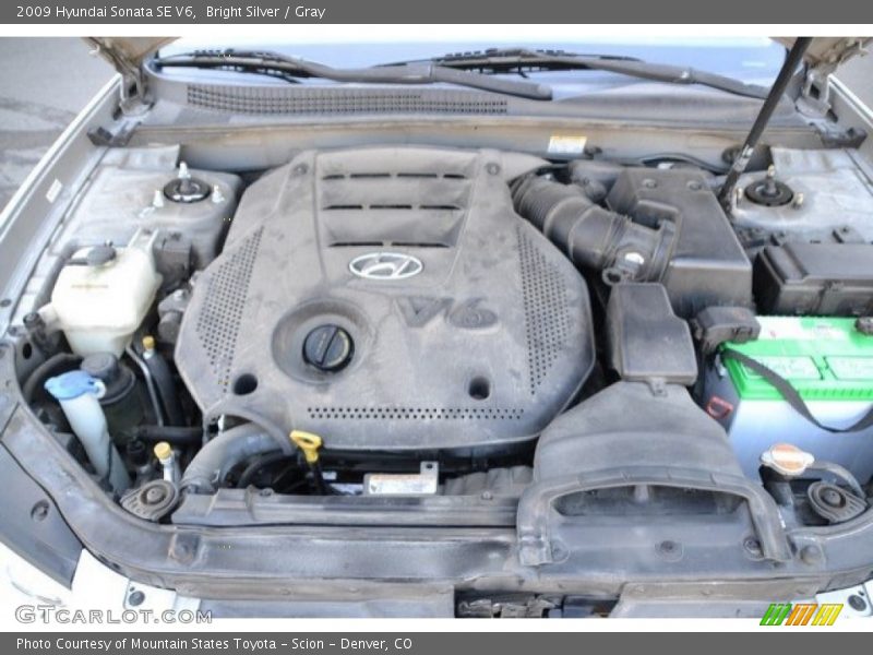 Bright Silver / Gray 2009 Hyundai Sonata SE V6